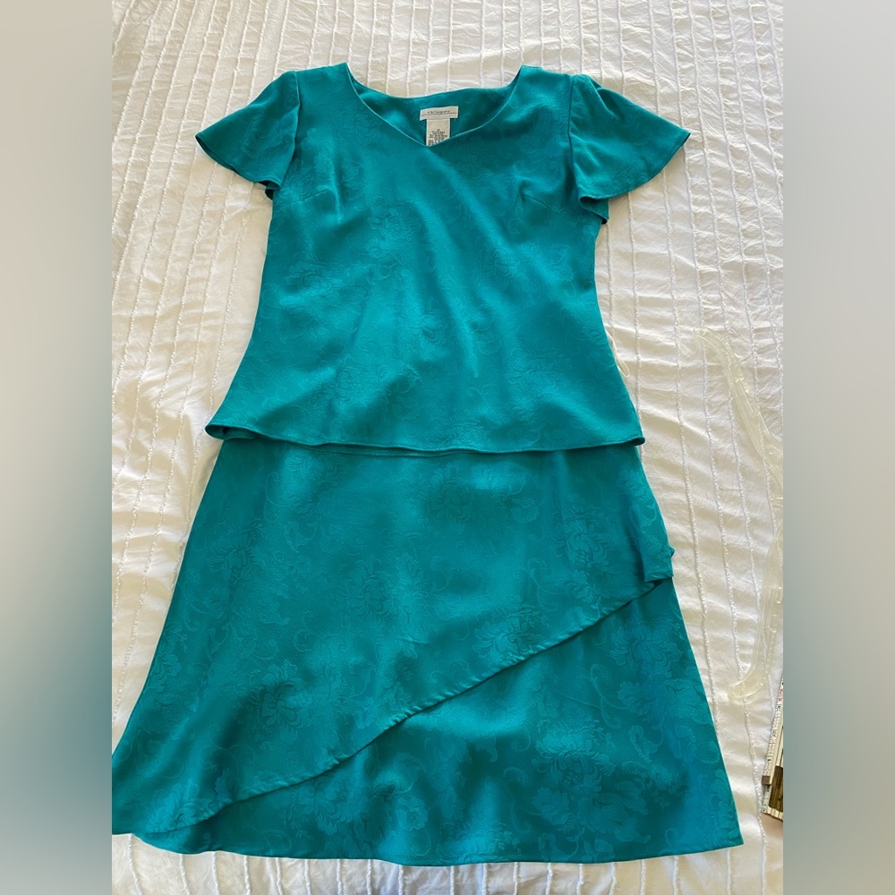 Elegant Teal 2pc top and skirt